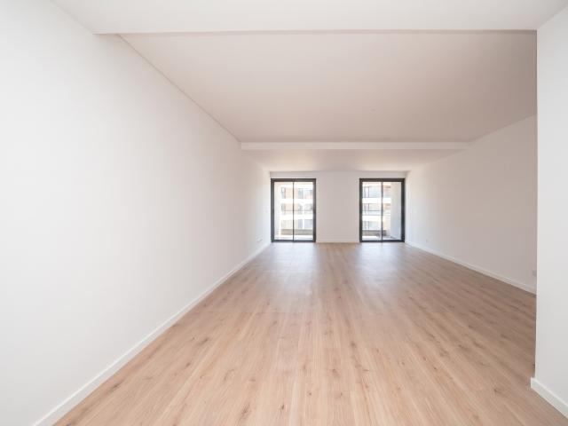 Apartamento alugar em Amadora, Lisboa
