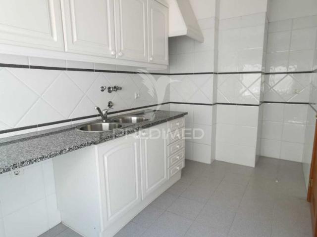 Apartamento alugar em Casal de Porqueiros, Rio de Mouro