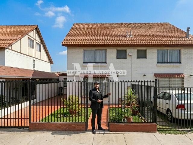 Casa en arriendo en Padre Hurtado, Metropolitana