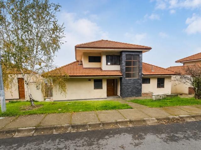 Casa en arriendo en Villa Renacer, Maule