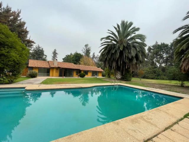 Departamento en arriendo en Algarrobal, Metropolitana