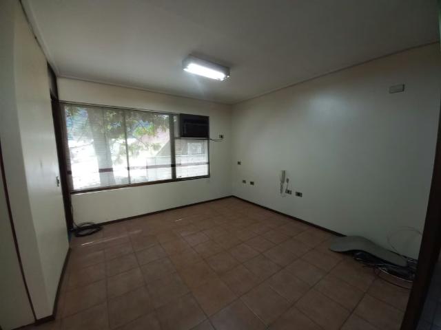 Oficina en arriendo en Monte Grande, Maule