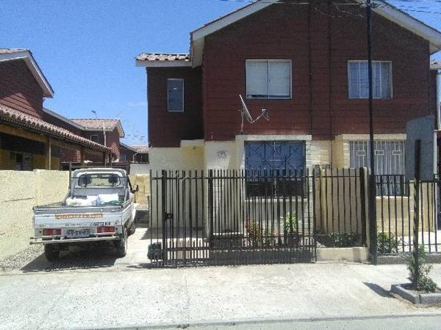 Casa en arriendo en Población Los Paltos, La Ligua