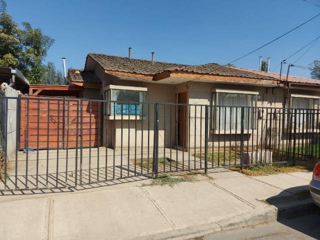 Casa en arriendo en Calle Larga, Valparaíso