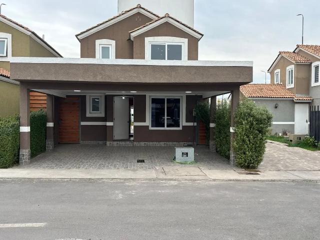 Casa en arriendo en Alto Jahuel, Buin