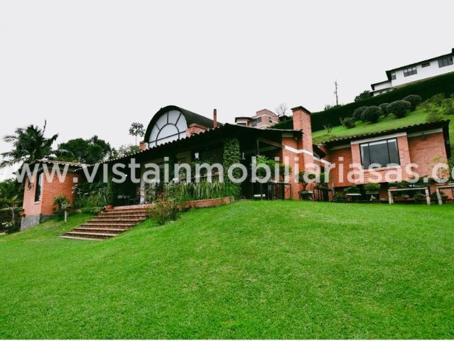 Casa en arriendo en Cerros de la Alhambra, Manizales
