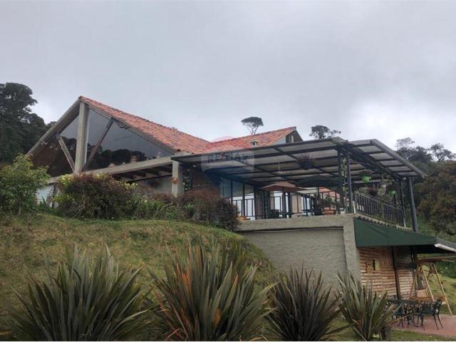 Casa en arriendo en La Plazuela, La Calera