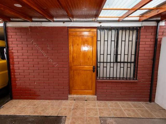 Casa en arriendo en La Florida, Santiago