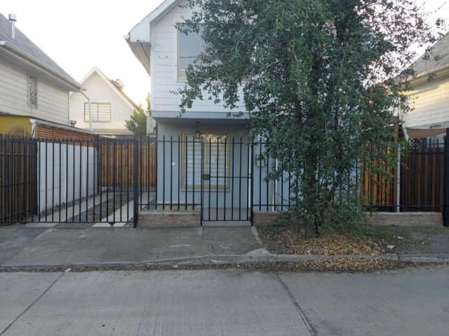 Casa en arriendo en Calle Larga, Valparaíso