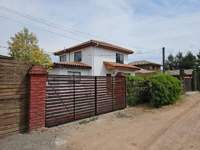 Casa en arriendo en Santa Cruz, Libertador General Bernardo O'higgins