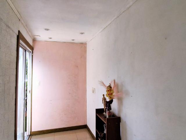 Arriendo de bodega / oficina, en La Cruz, paradero 14,5. $195.000