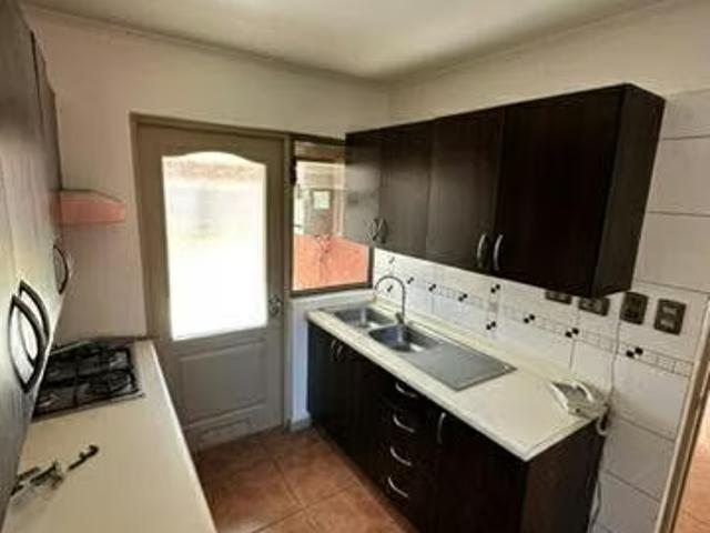 Casa en arriendo en Calle Larga, Valparaíso
