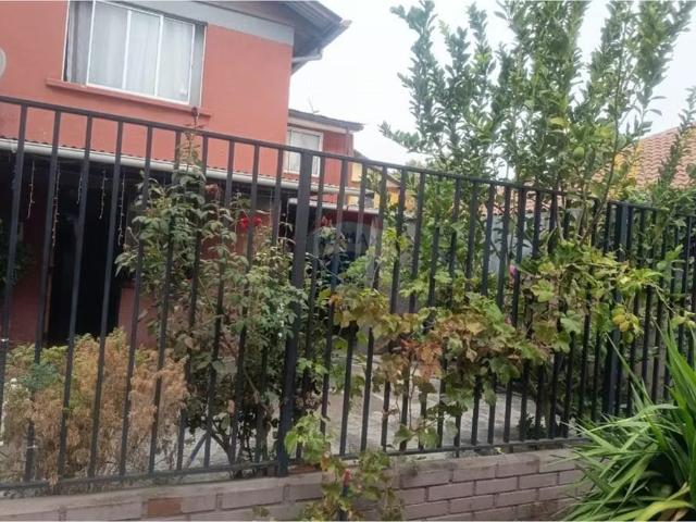 Casa en arriendo en Peñaflor, Metropolitana