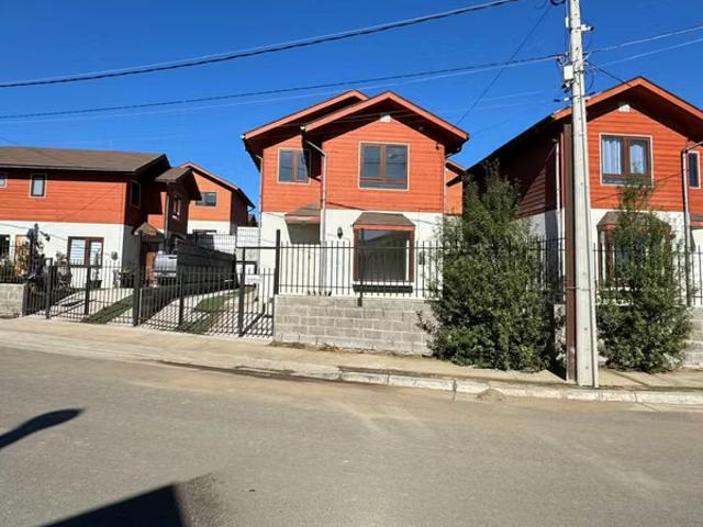 Casa en arriendo en Santo Domingo, Valparaíso