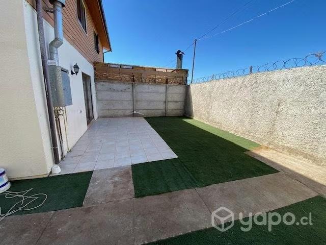 Casa en arriendo en Santo Domingo, Valparaíso