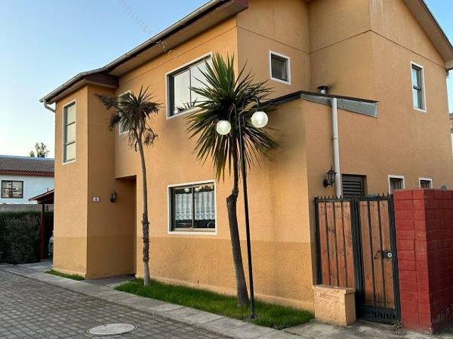 Casa en arriendo en Peñablanca, Villa Alemana
