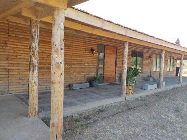 Casa en arriendo en Villa Amistad, Pencahue