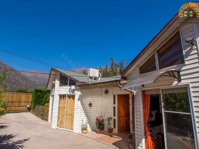 Casa en arriendo en El Melocotón, Metropolitana