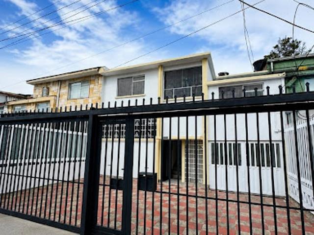 Casa en arriendo en Barrios Unidos, Bogotá