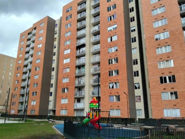 Apartamento en arriendo en Parques de Santa María, Madrid