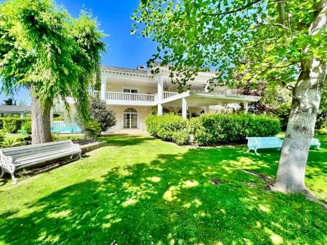 Casa en arriendo en Lo Arcaya, Colina