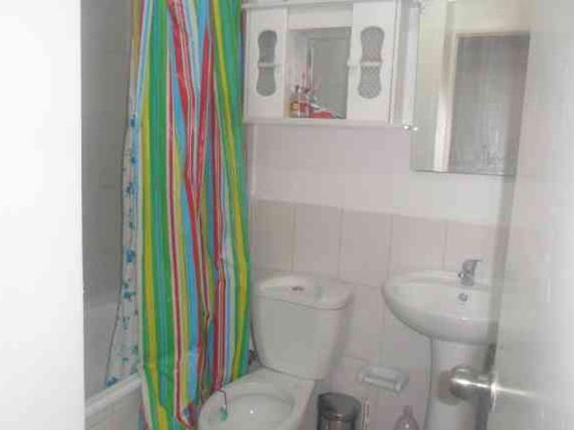 ARRIENDO PIEZA MUJER SOLA EXTRANJERA