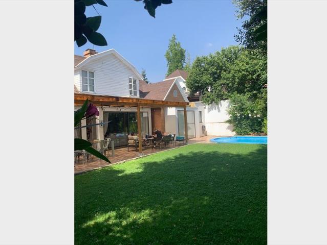 Casa en arriendo en El Rodeo, Metropolitana