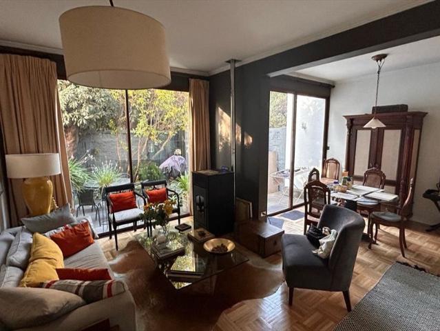 Casa en arriendo en Vitacura, Metropolitana