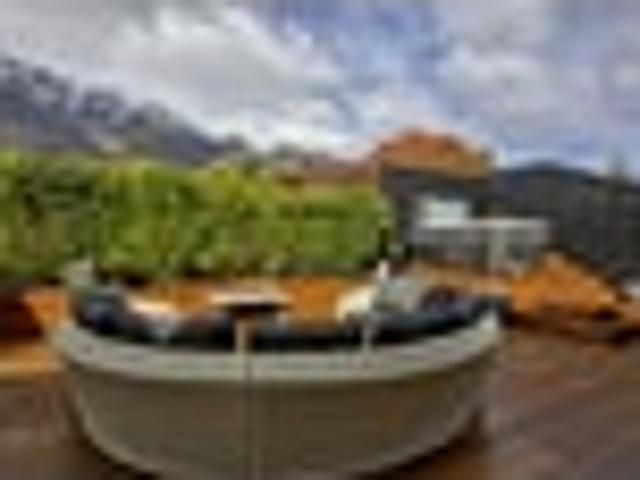 House for sale in Otakou