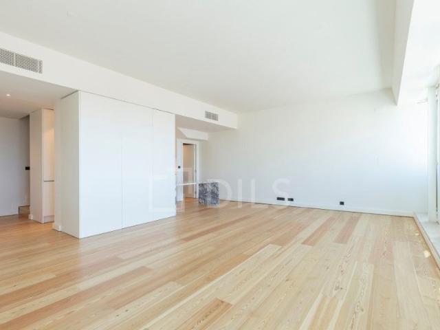 Apartamento alugar em Avenidas Novas, Lisboa