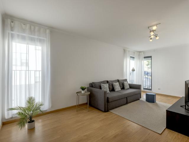 Apartamento alugar em Casal do Chapim, Odivelas