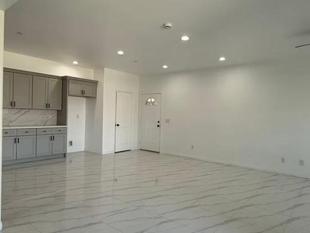 Apartment for rent in Fontana, California