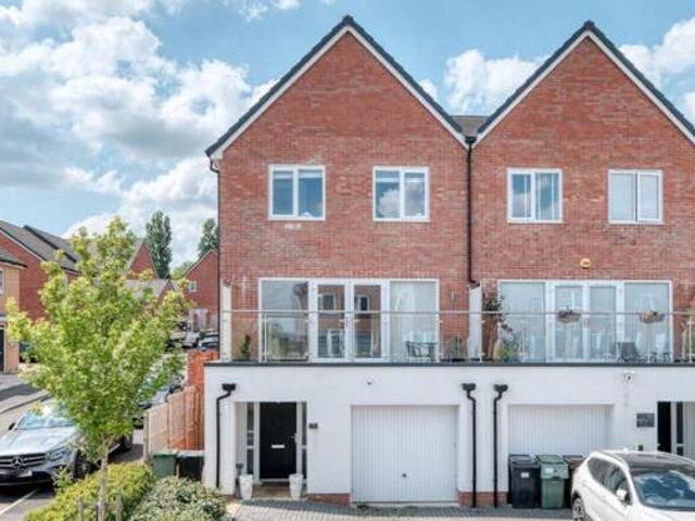 House for sale in Lyons, Greater London