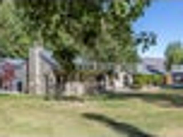 House for sale in Otakou