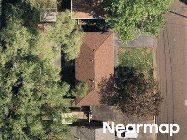 House for sale in Pekin, Illinois