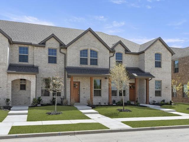 Townhouse for sale in Sanger, California