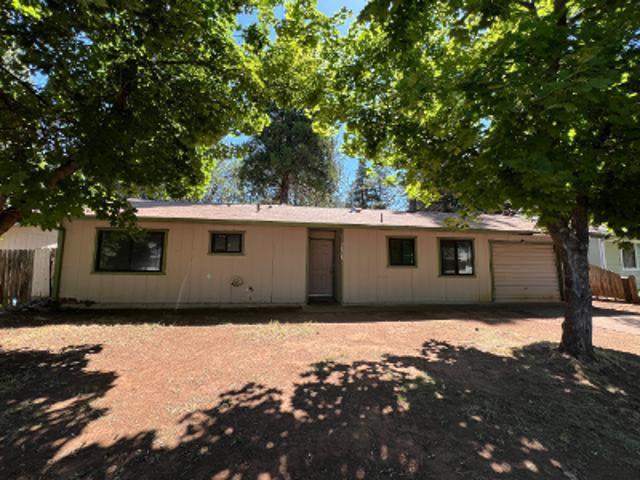 House for sale in Shasta, California