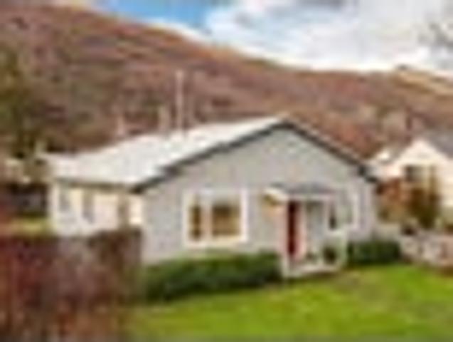 House for rent in Otakou
