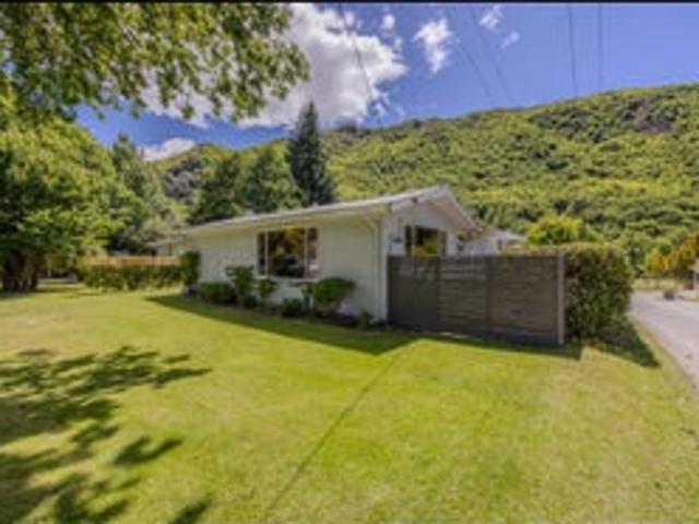 House for rent in Otakou