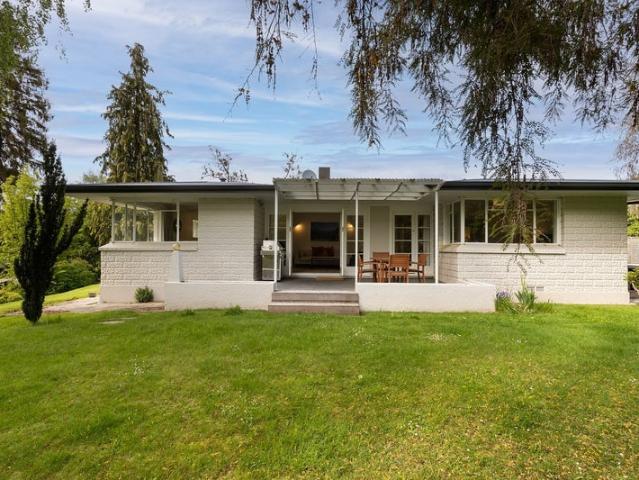 House for rent in Otakou