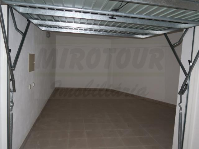 Armazém venda em Santiago Do Cacém, Setúbal