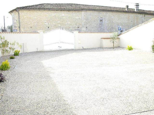 Maison location à Cognac, Ars