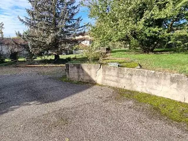 Terrain vente à Bourg-en-Bresse, Ars-sur-formans