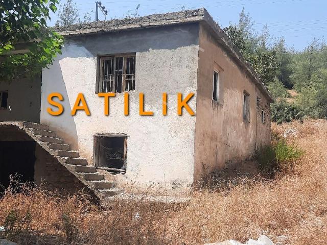 Bahçe içerisinde satılık Villa