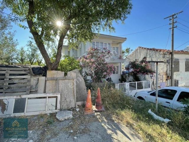 Urla, İzmir içerisinde satılık mülk