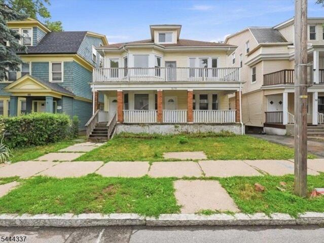 House for sale in Newark, New Jersey
