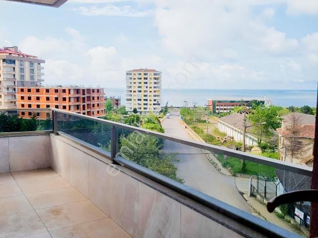 Güzelyalı, Arsin içerisinde kiralık mülk
