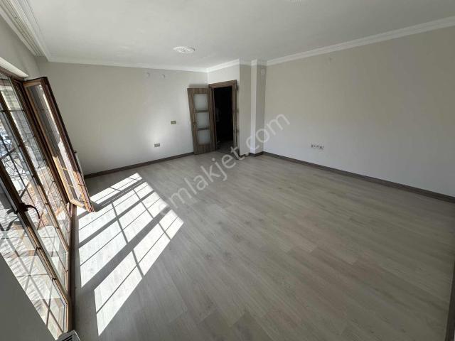 Yakacık Mahallesi, Yenimahalle içerisinde kiralık mülk