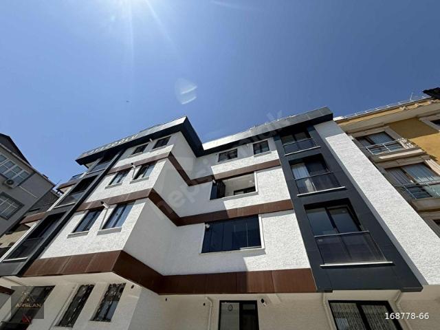 Üsküdar, İstanbul içerisinde satılık mülk
