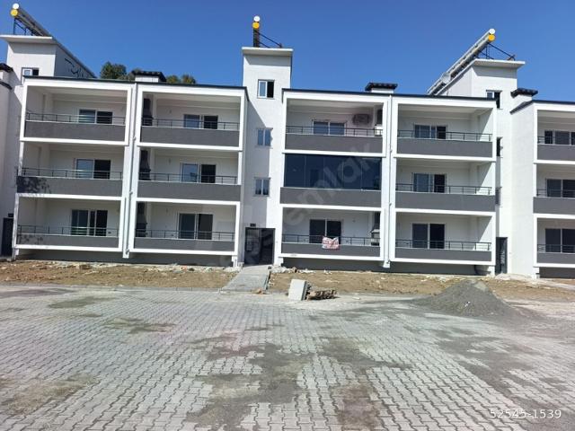 Lale Sitesi, Arsuz içerisinde satılık Arsa